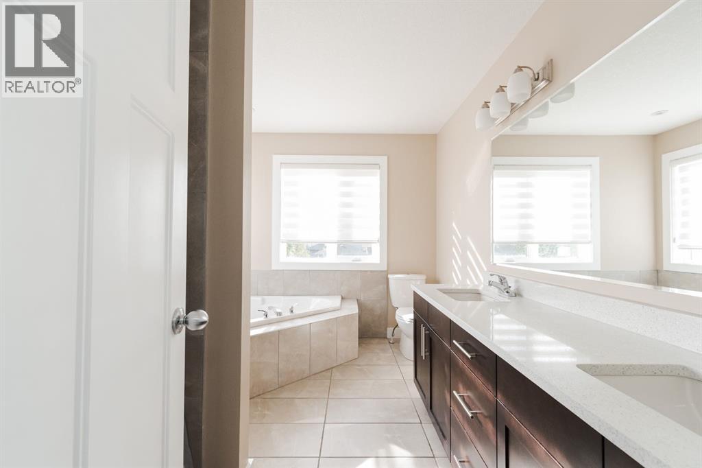 181 Diamondstone Ridge, Fort McMurray