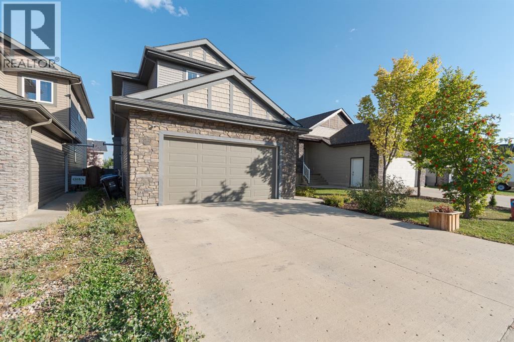 181 Diamondstone Ridge, Fort McMurray