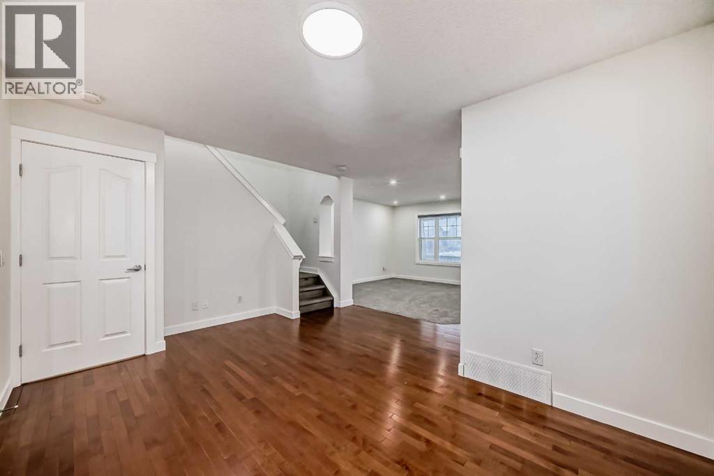 Single Family House for Sale in  Saddlebrook Way NE Saddle Ridge Calgary 