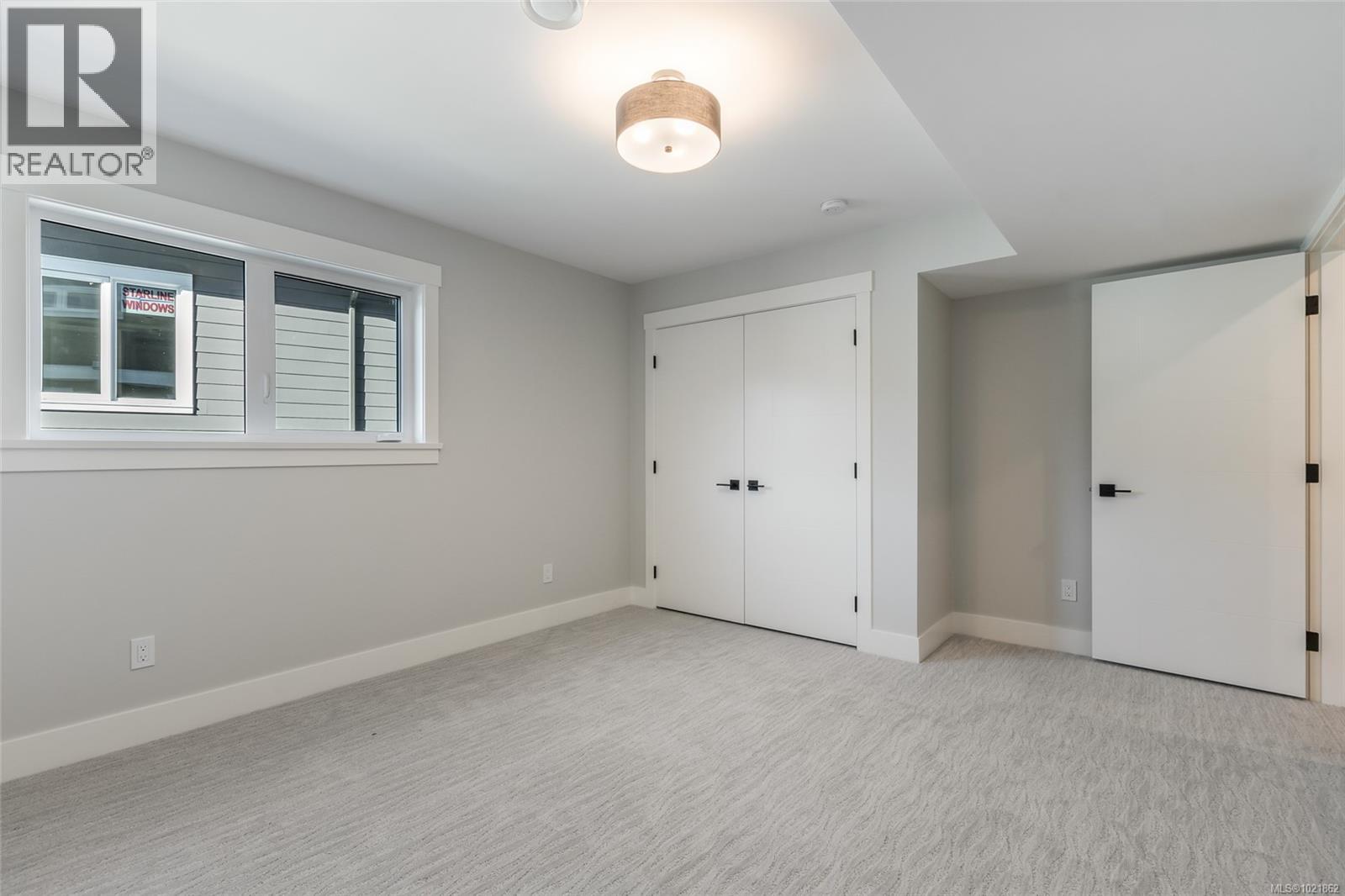 #37 626 Farrell Rd - 53