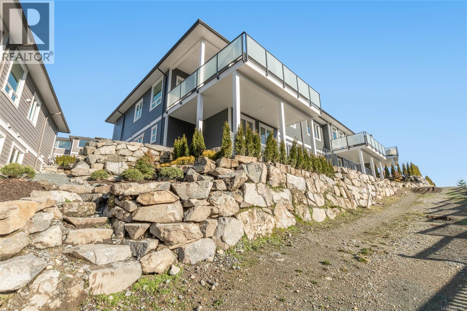 #37 626 Farrell Rd - 63