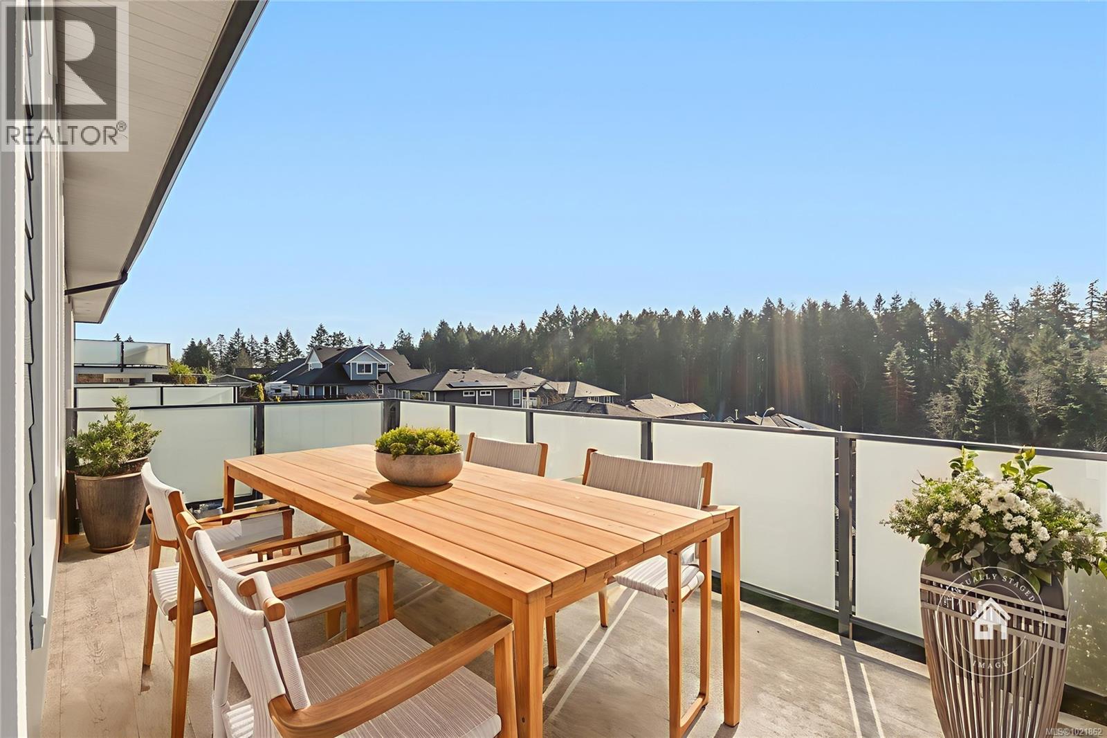#37 626 Farrell Rd - 84