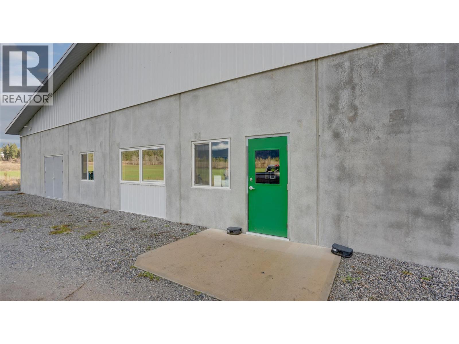  3922 Hullcar Road, Armstrong