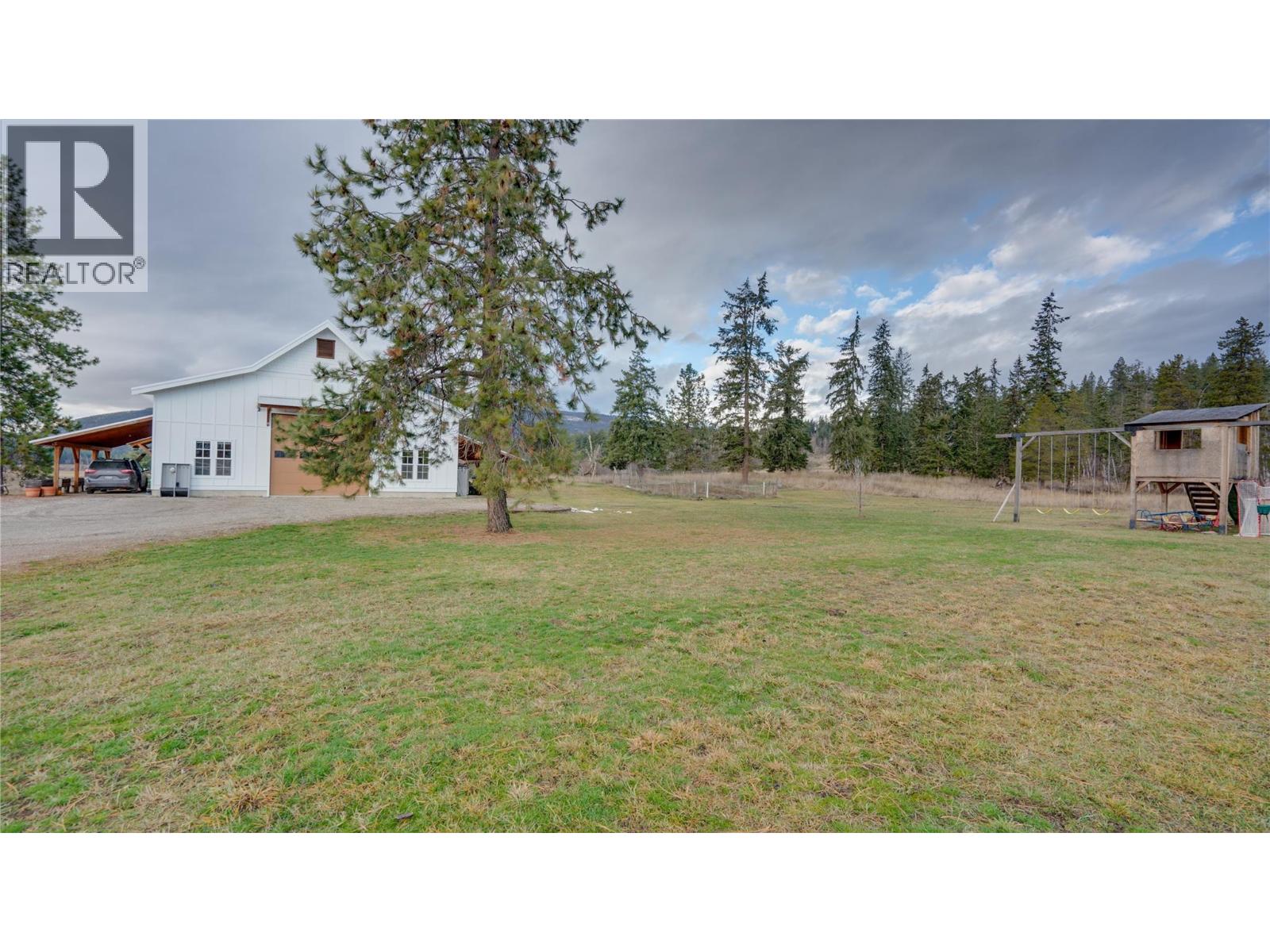  3922 Hullcar Road, Armstrong