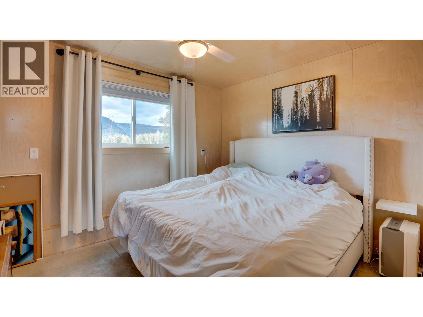  3922 Hullcar Road, Armstrong