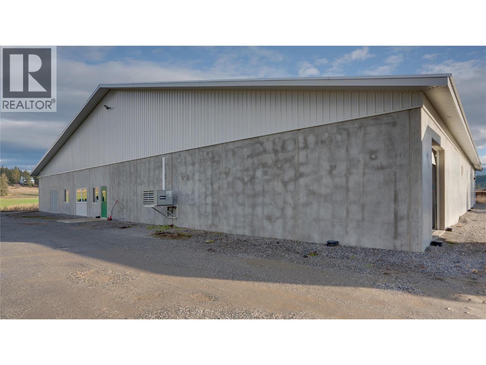  3922 Hullcar Road, Armstrong