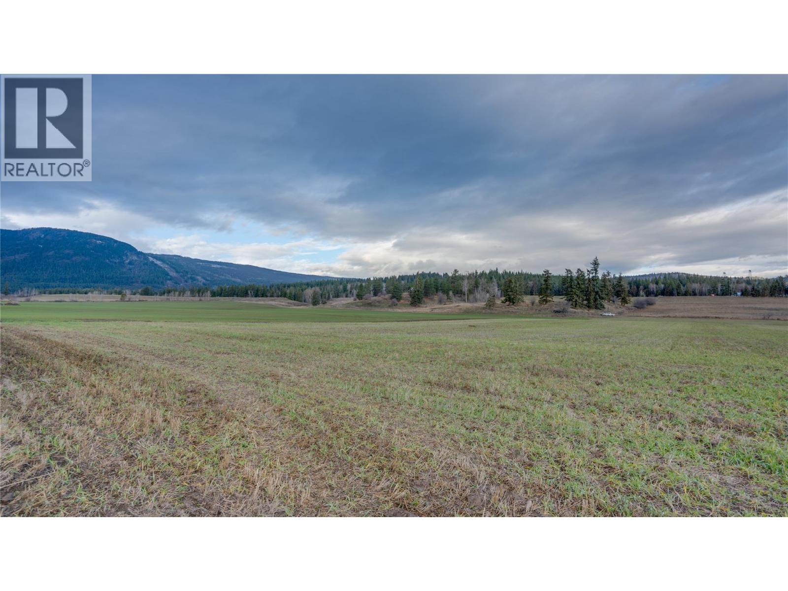  3922 Hullcar Road, Armstrong