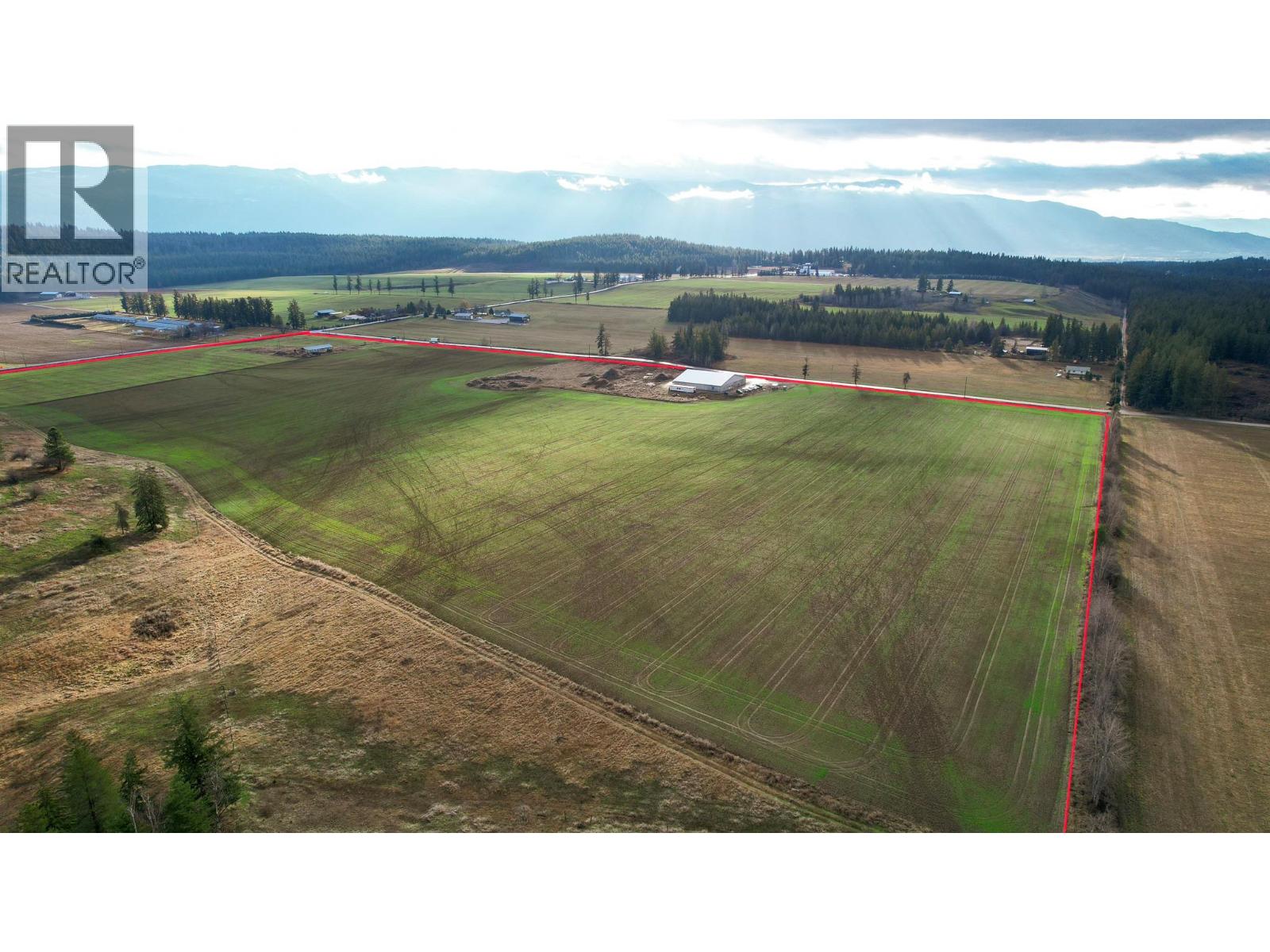 3922 Hullcar Road, Armstrong