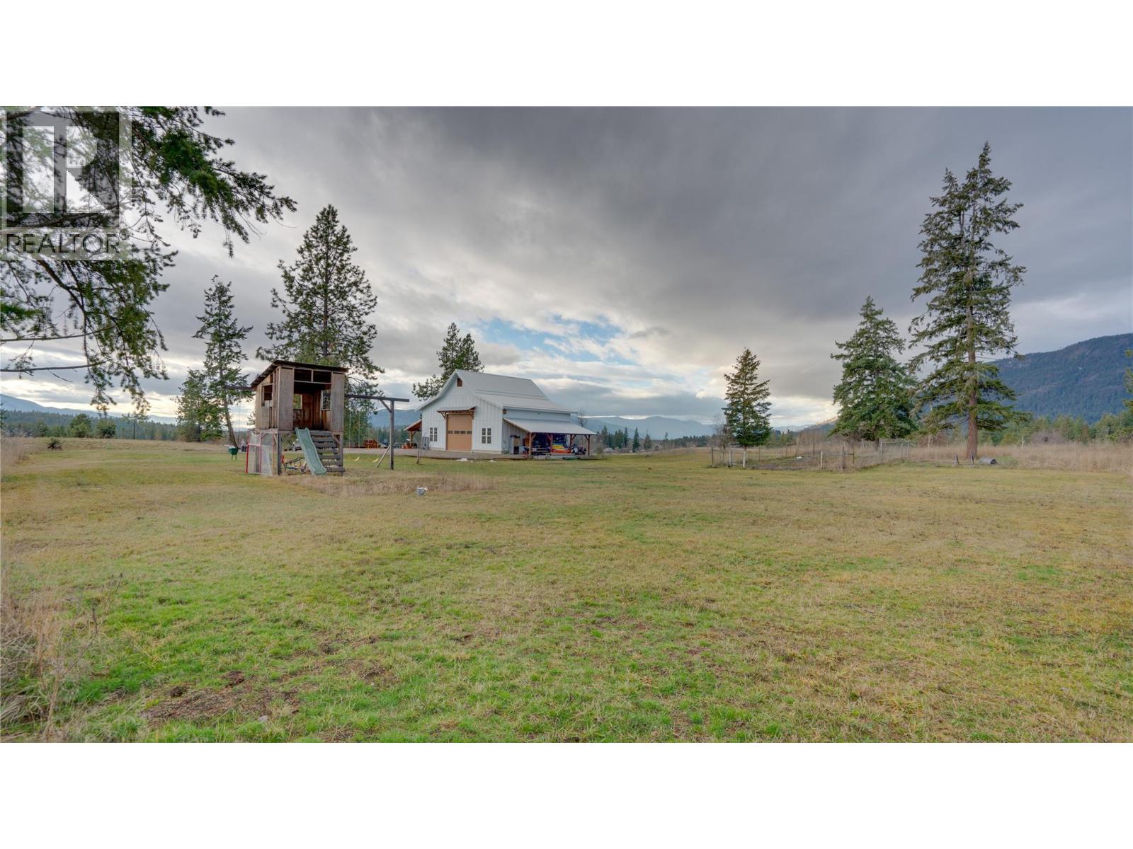  3922 Hullcar Road, Armstrong