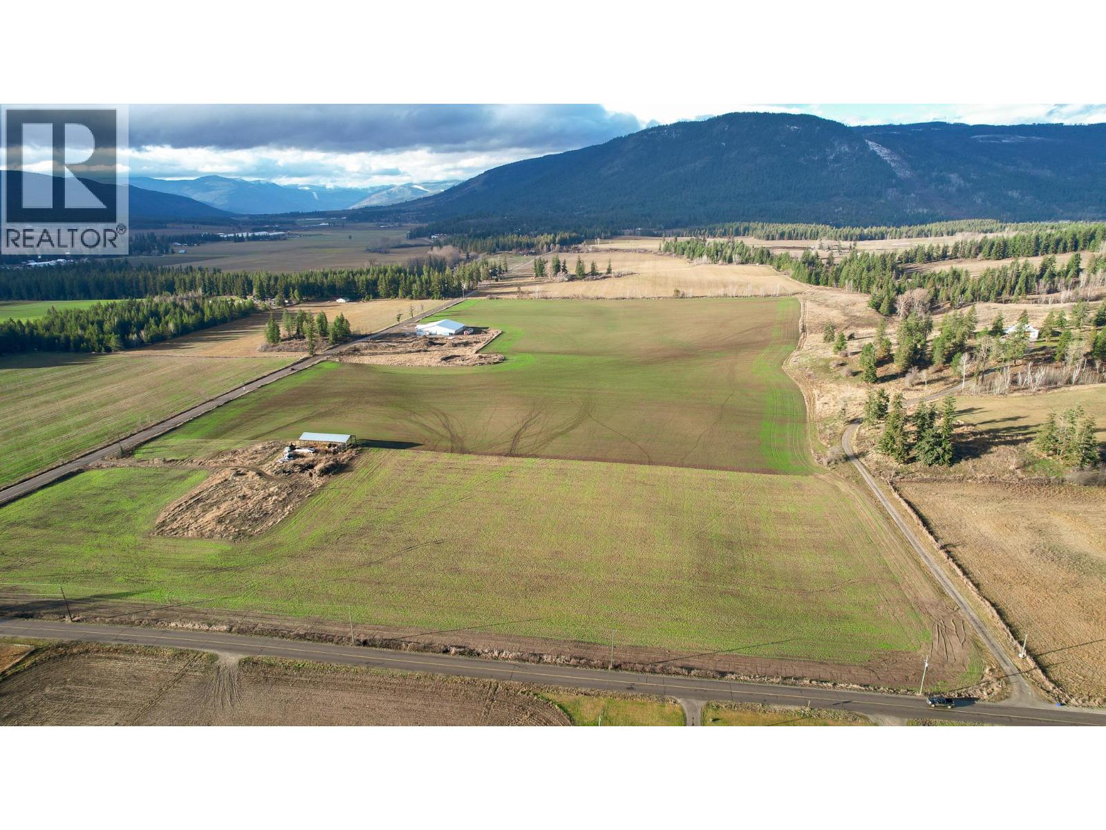  3922 Hullcar Road, Armstrong