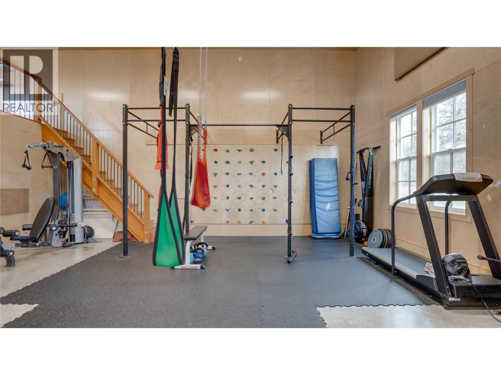  3922 Hullcar Road, Armstrong