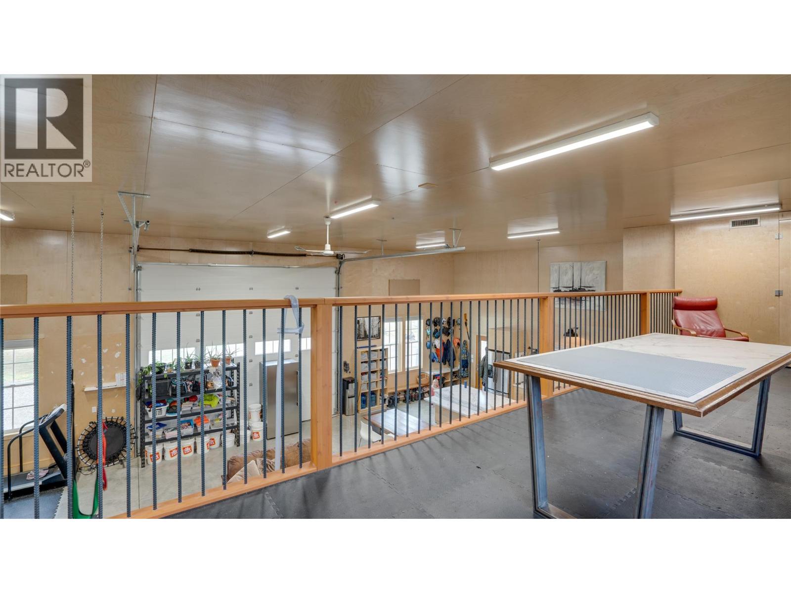  3922 Hullcar Road, Armstrong