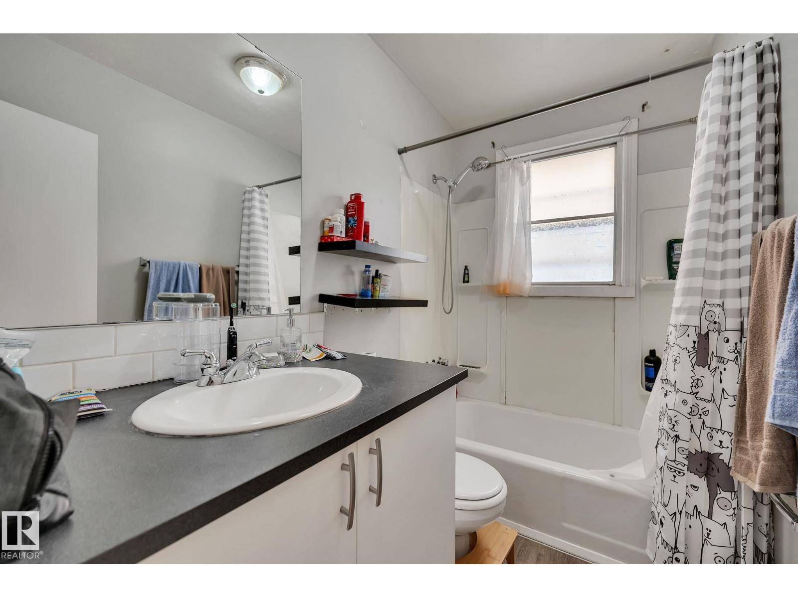 12235 104 ST NW - 8
