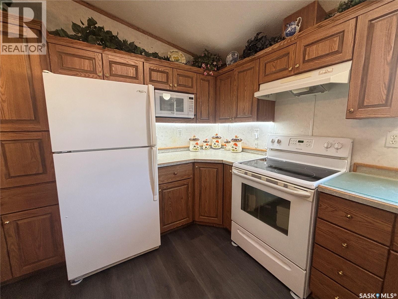 33 Cypress Mobile Home PARK — photo 18