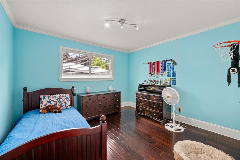 382 194 STREET, Surrey