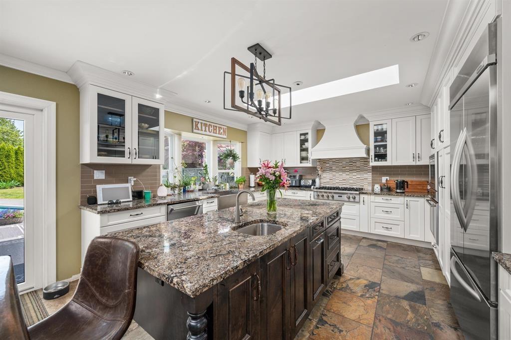 382 194 STREET, Surrey