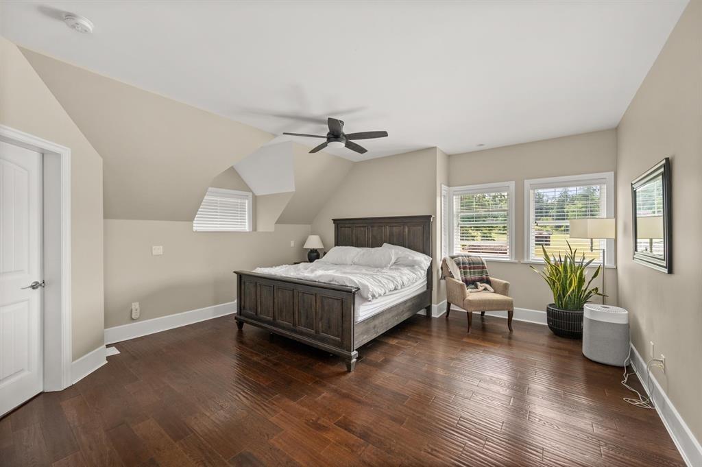 382 194 STREET, Surrey