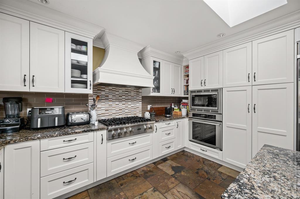 382 194 STREET, Surrey