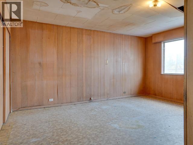 5358 EARL STREET, Texada Island