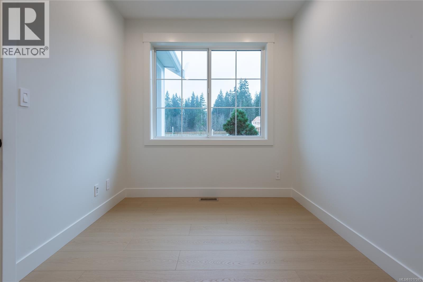 748 Beaver Creek Blvd, Campbell River