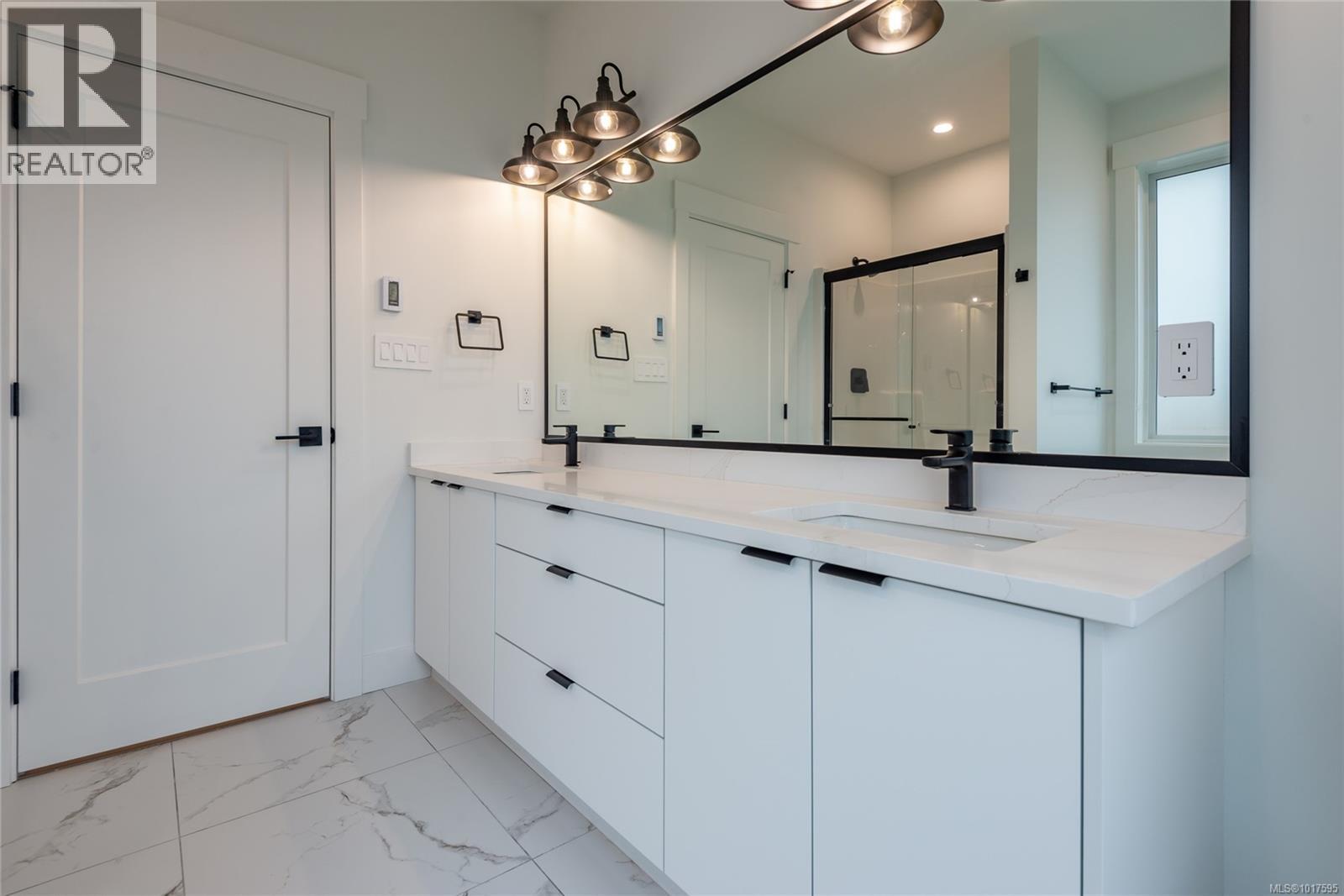 748 Beaver Creek Blvd, Campbell River