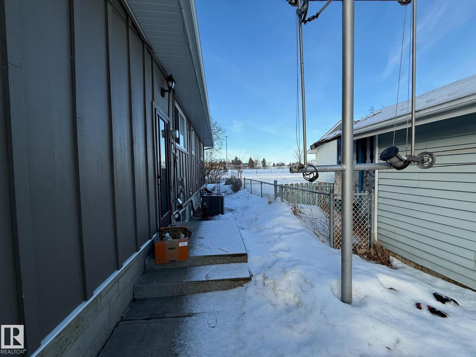 Single Family House Bungalow for Sale in   AV NW Edmonton 