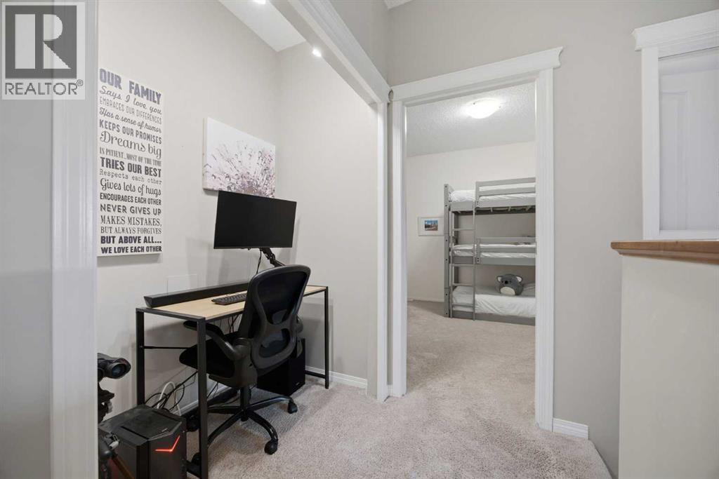 Single Family House for Sale in  Rocky Vista Terrace NW Rocky Ridge Calgary 