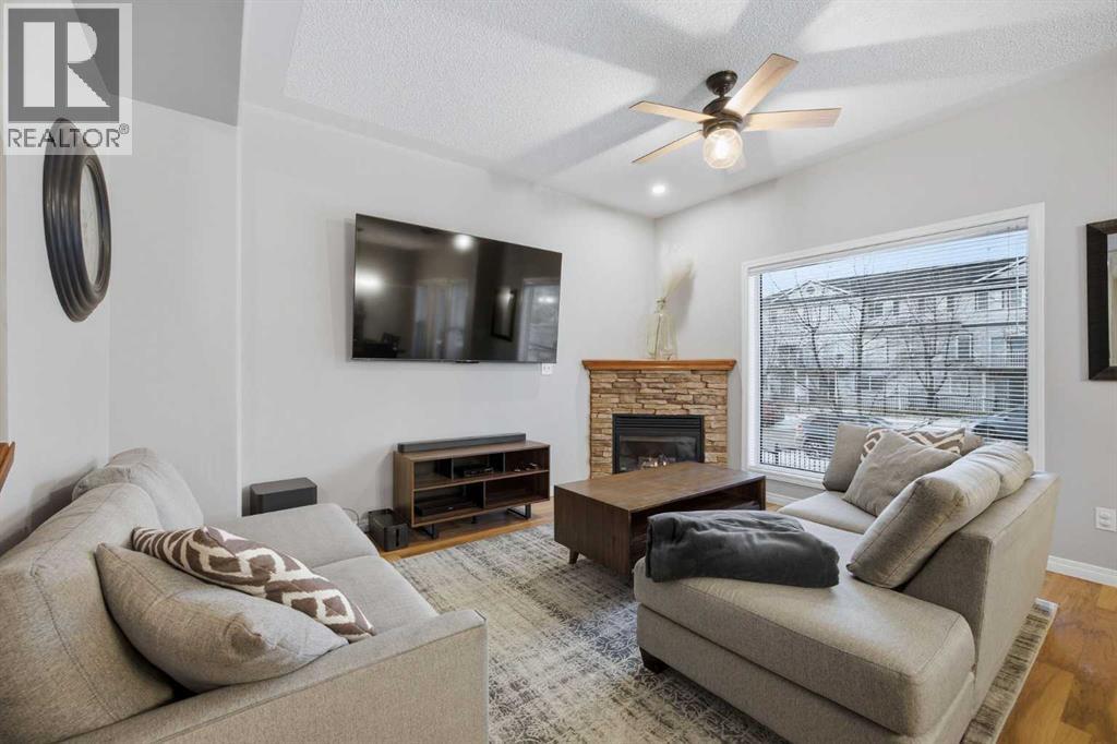 Single Family House for Sale in  Rocky Vista Terrace NW Rocky Ridge Calgary 