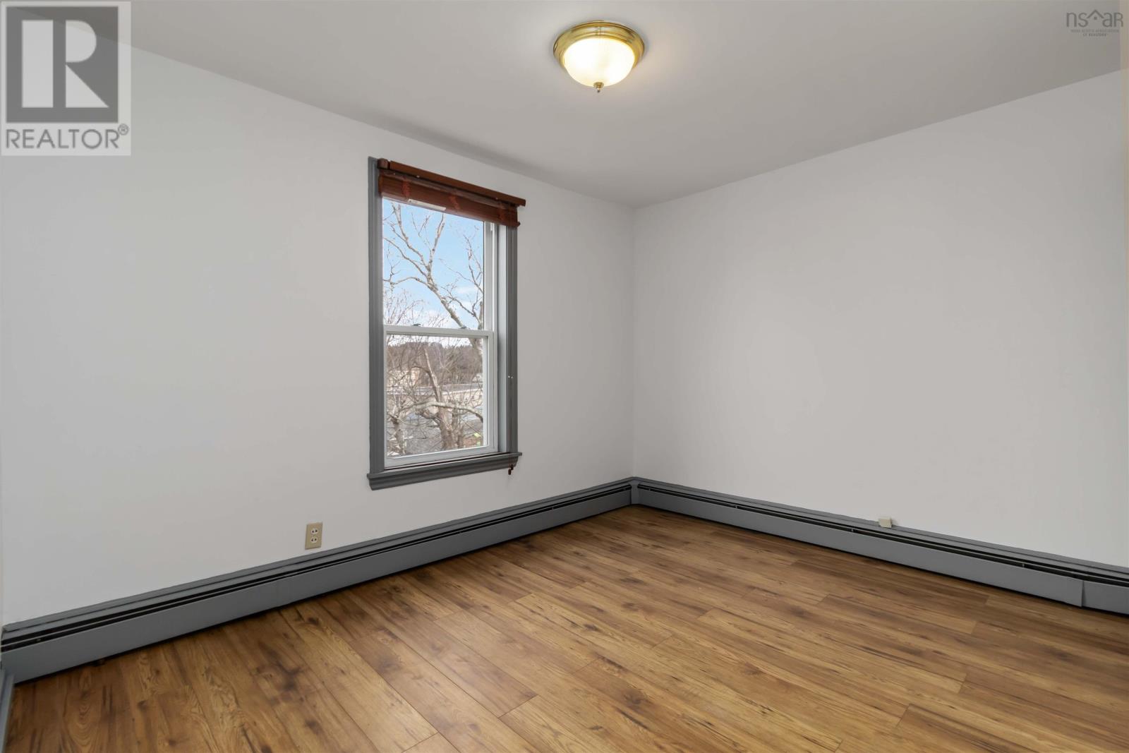 Property 21 of 50 of 22 Rodney Road