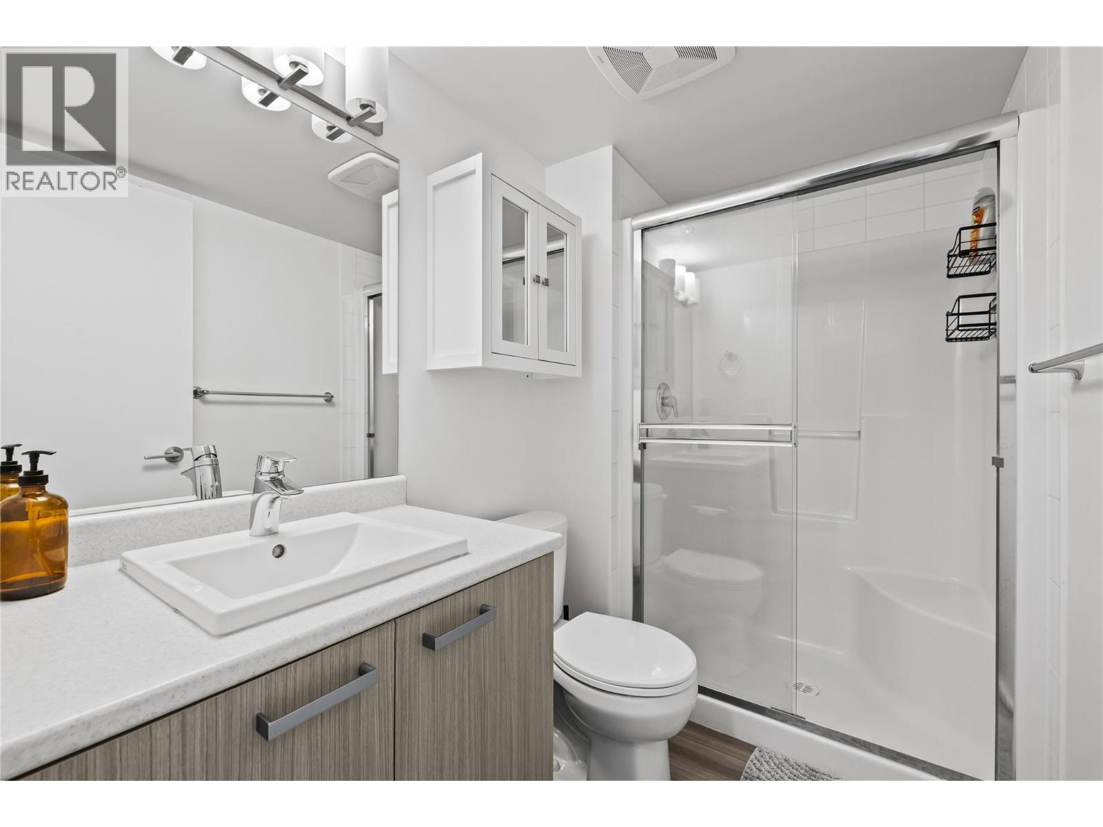 203 775 Academy Way, Kelowna