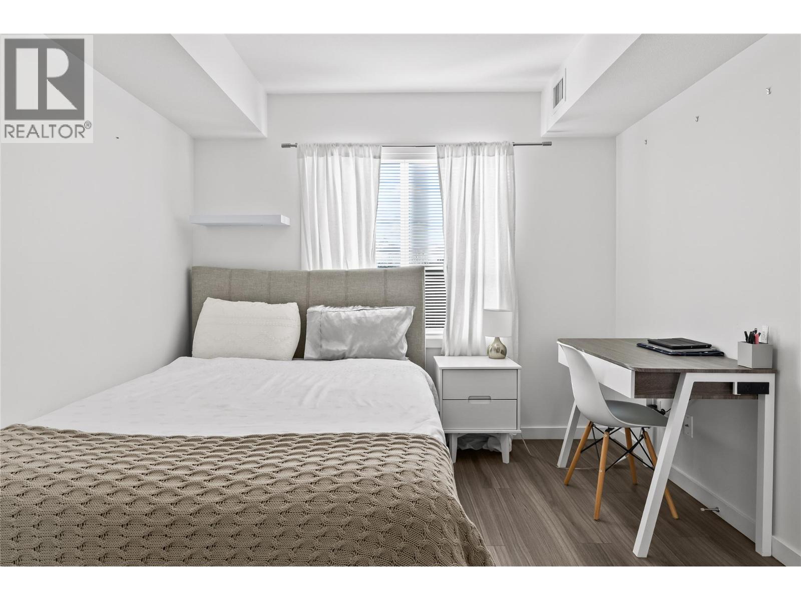 203 775 Academy Way, Kelowna