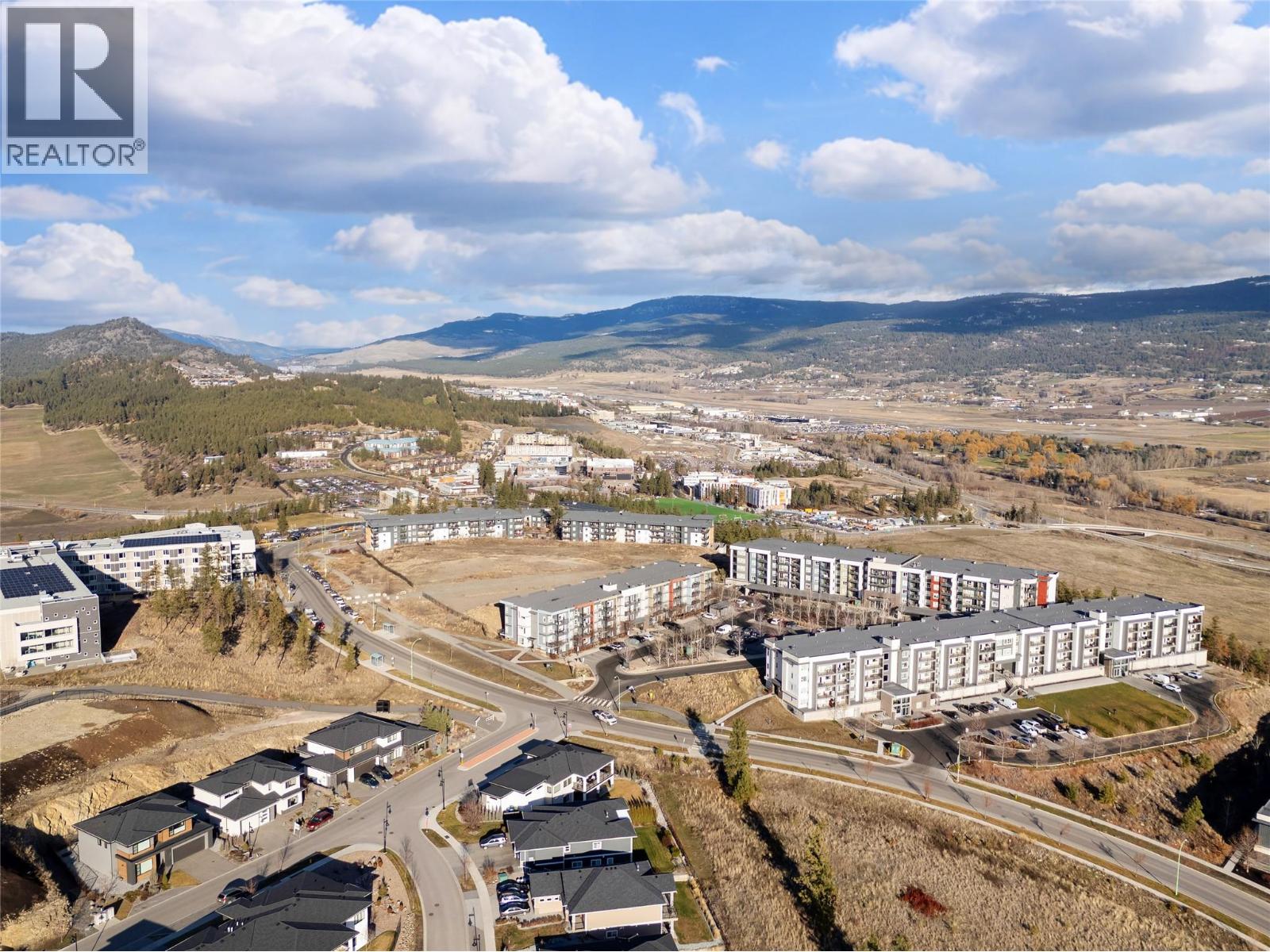 203 775 Academy Way, Kelowna