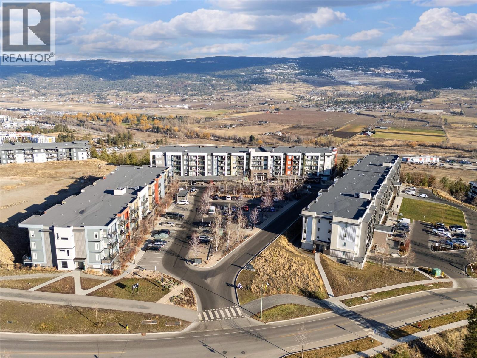 203 775 Academy Way, Kelowna