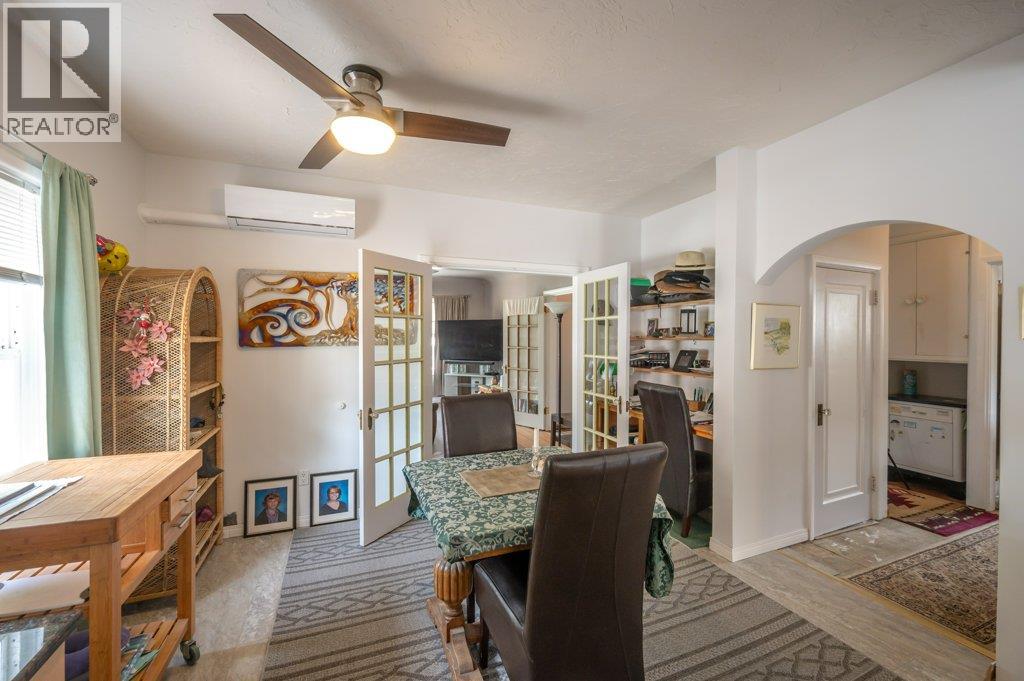 6130 Kootenay Street, Oliver