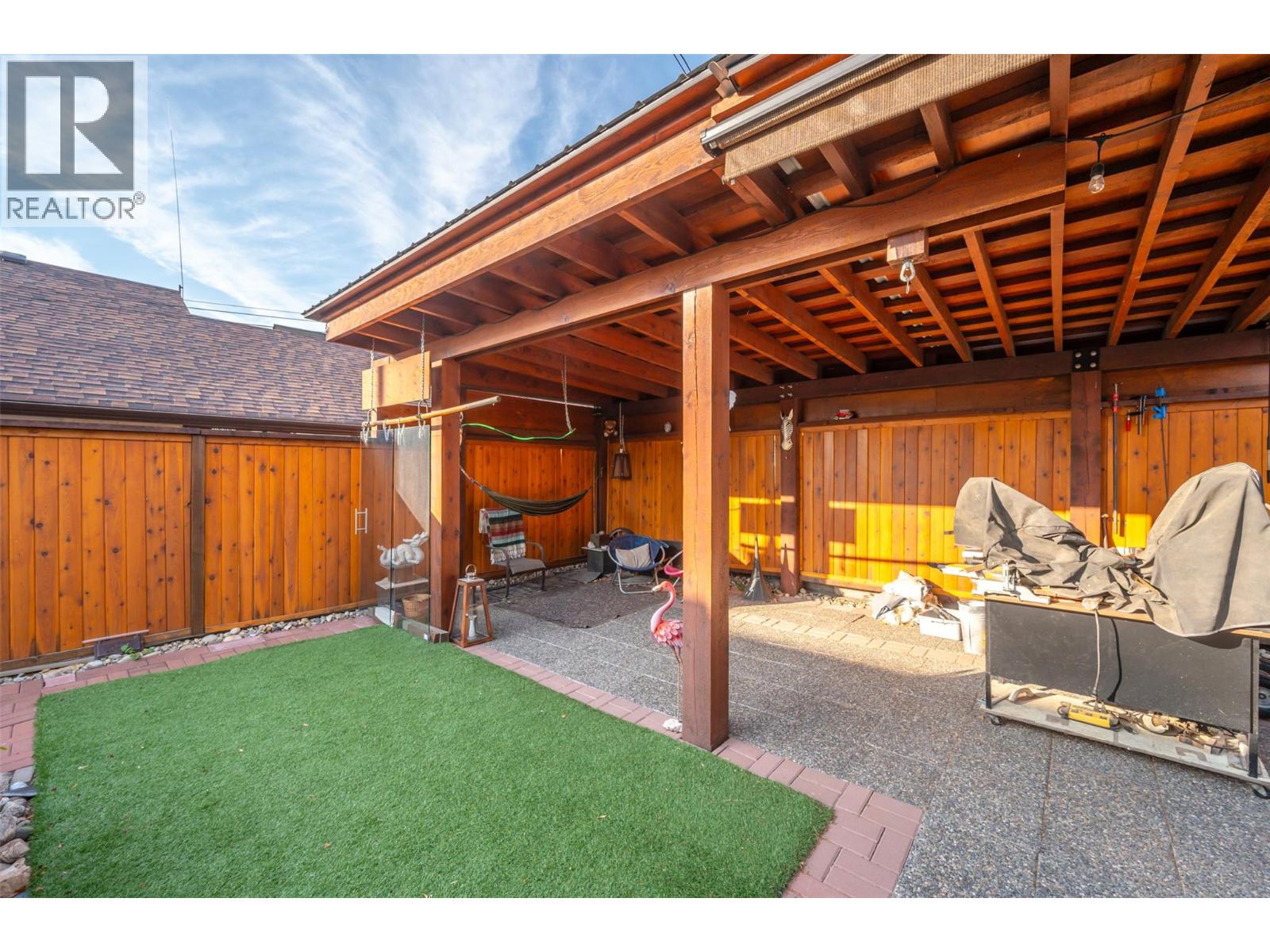 6130 Kootenay Street, Oliver