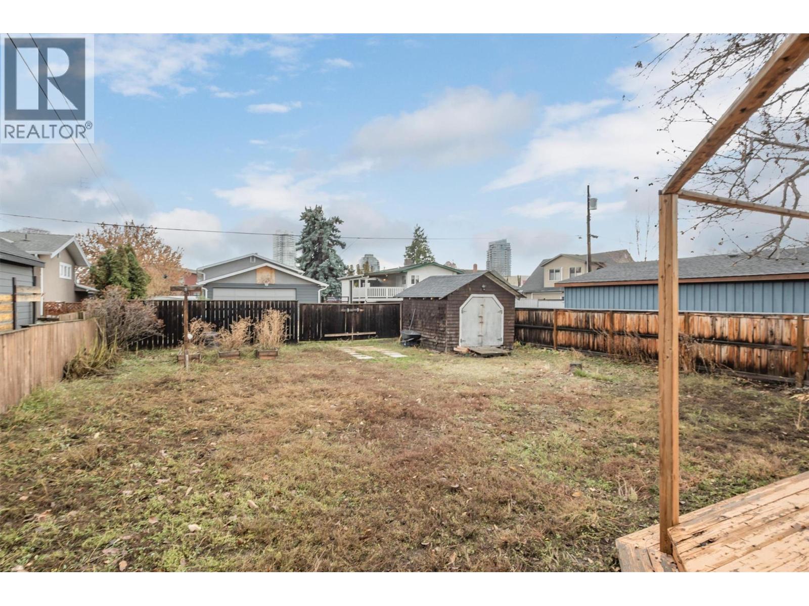  541 Okanagan Boulevard, Kelowna