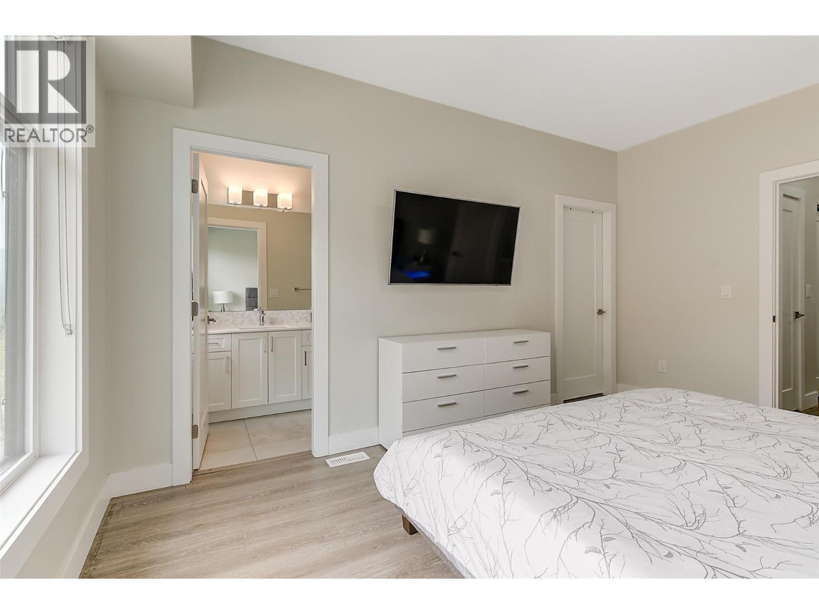 1164 Black Mountain Drive, Kelowna