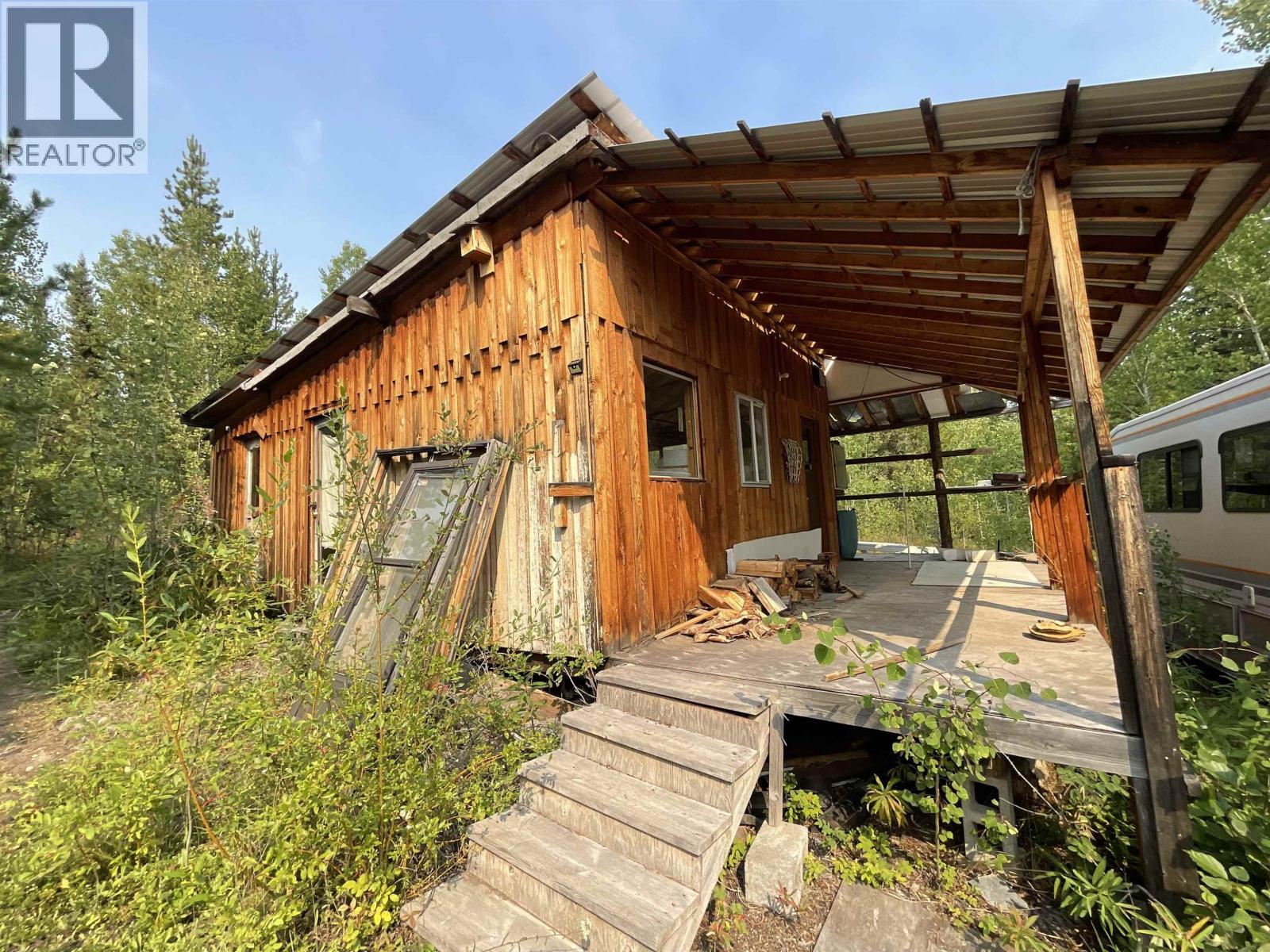 2100 TIBBLES ROAD, Quesnel