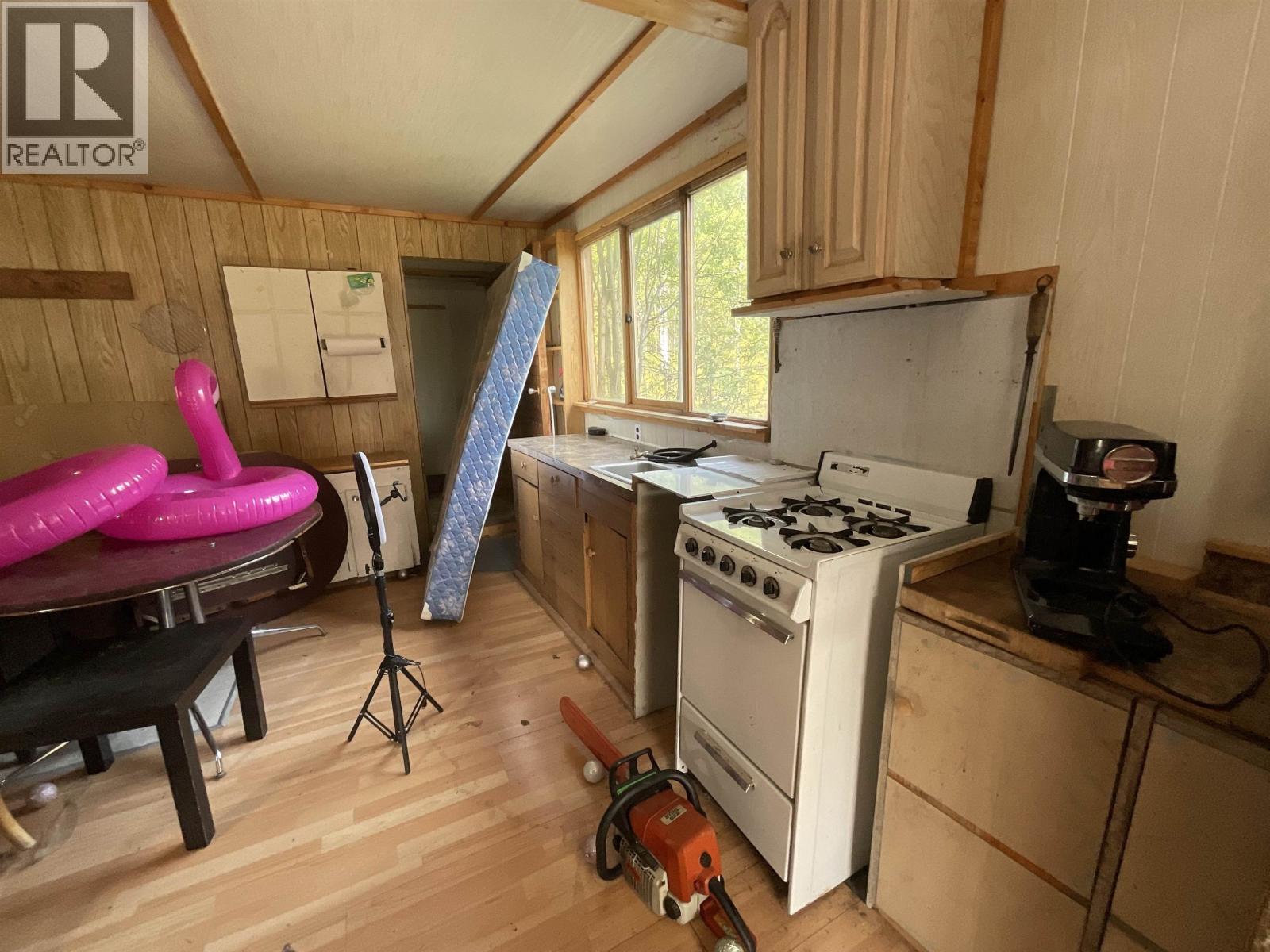 2100 TIBBLES ROAD, Quesnel