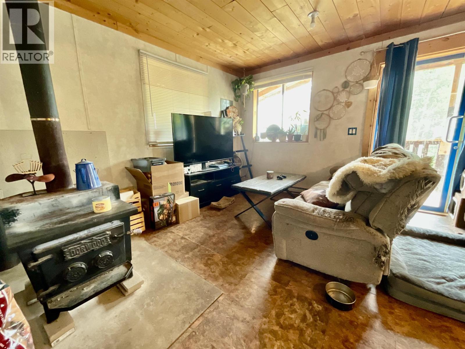 2100 TIBBLES ROAD, Quesnel