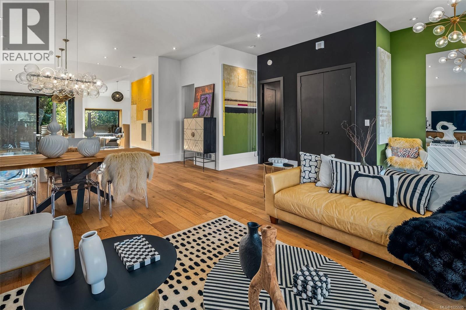  2473 Plumer Street, Oak Bay