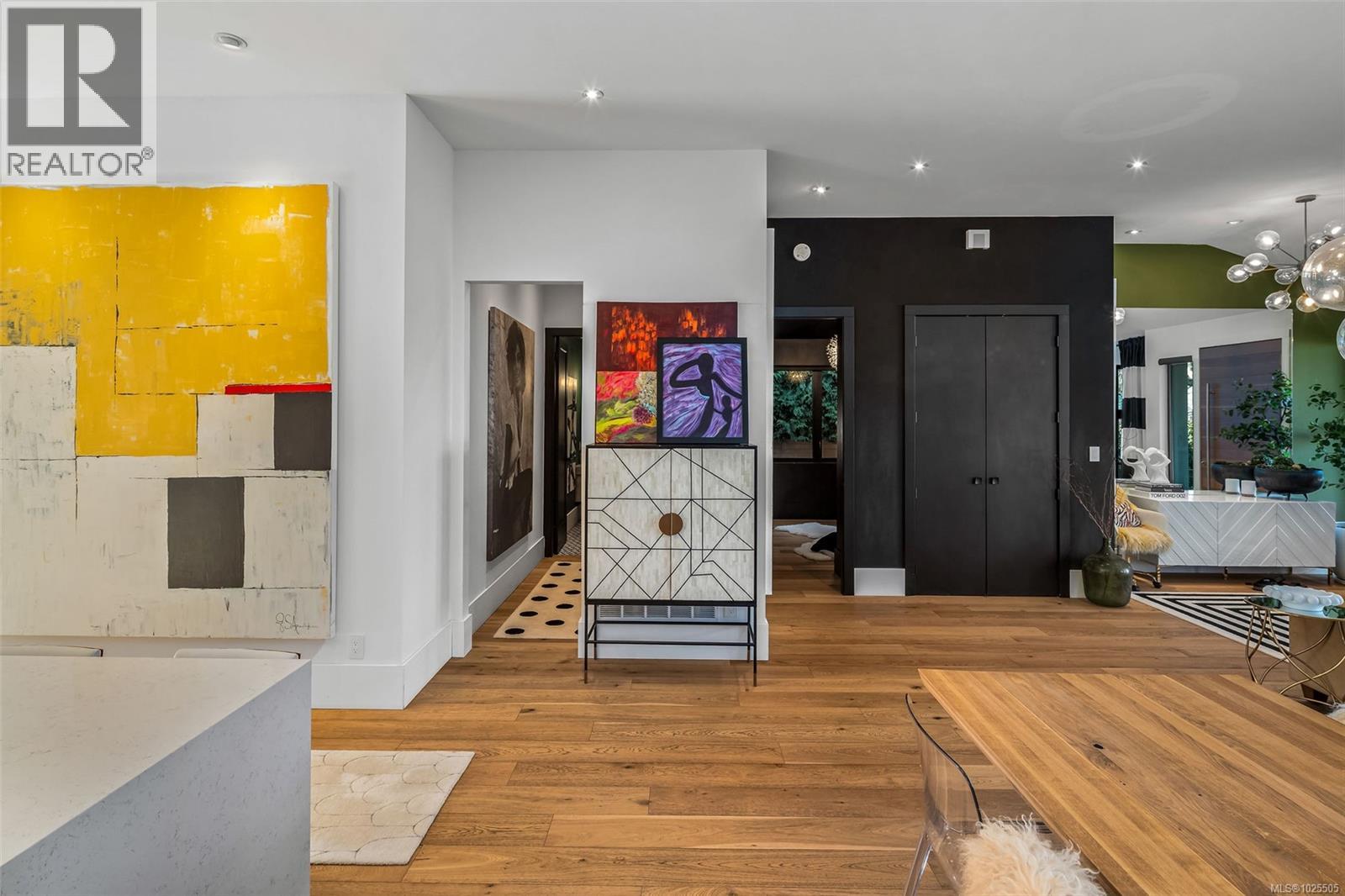  2473 Plumer Street, Oak Bay