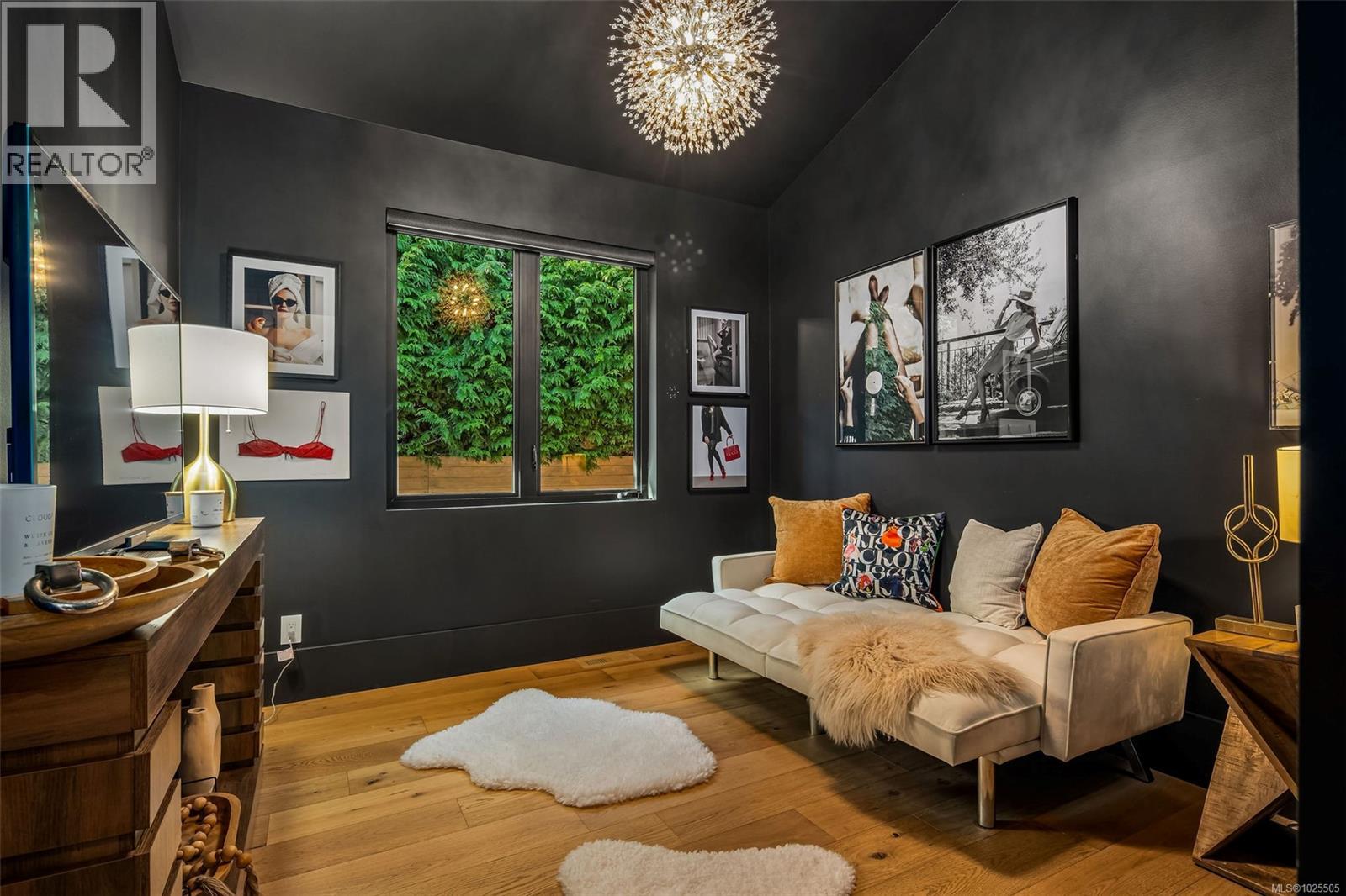  2473 Plumer Street, Oak Bay