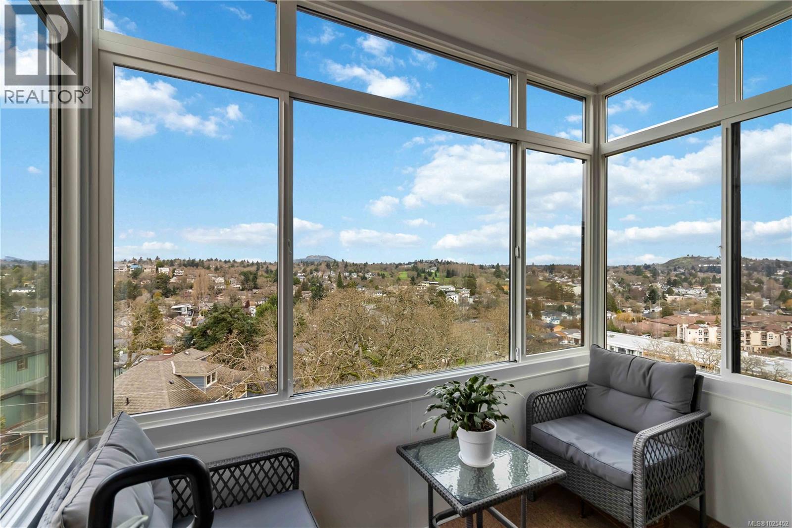 501 2920 Cook Street, Victoria