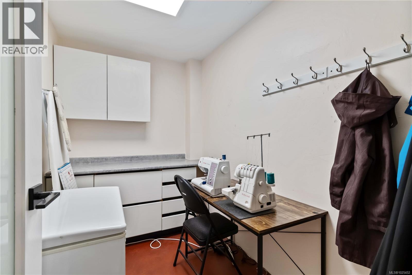 501 2920 Cook Street, Victoria