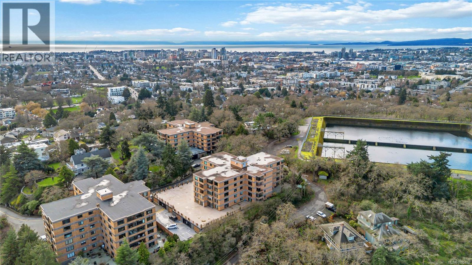 501 2920 Cook Street, Victoria