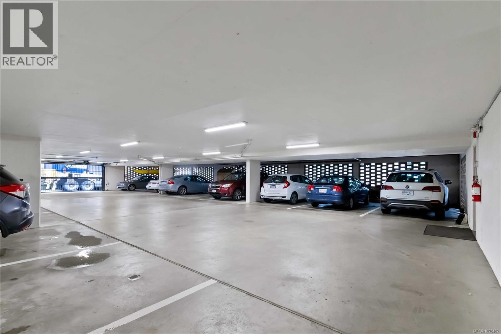 501 2920 Cook Street, Victoria