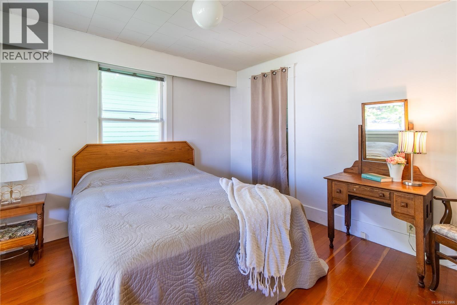  1111 Mckenzie Street, Victoria