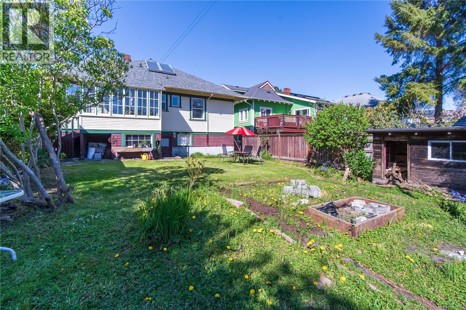  1111 Mckenzie Street, Victoria