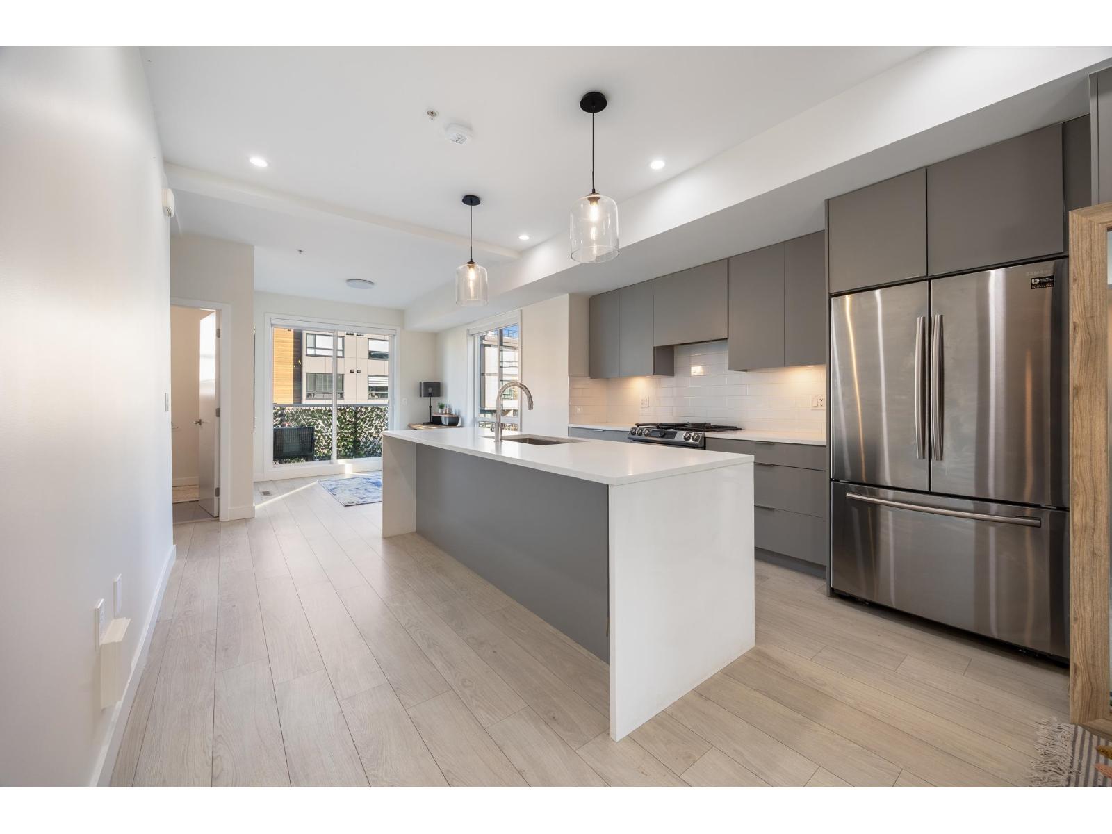 6 19628 55A AVENUE, Langley